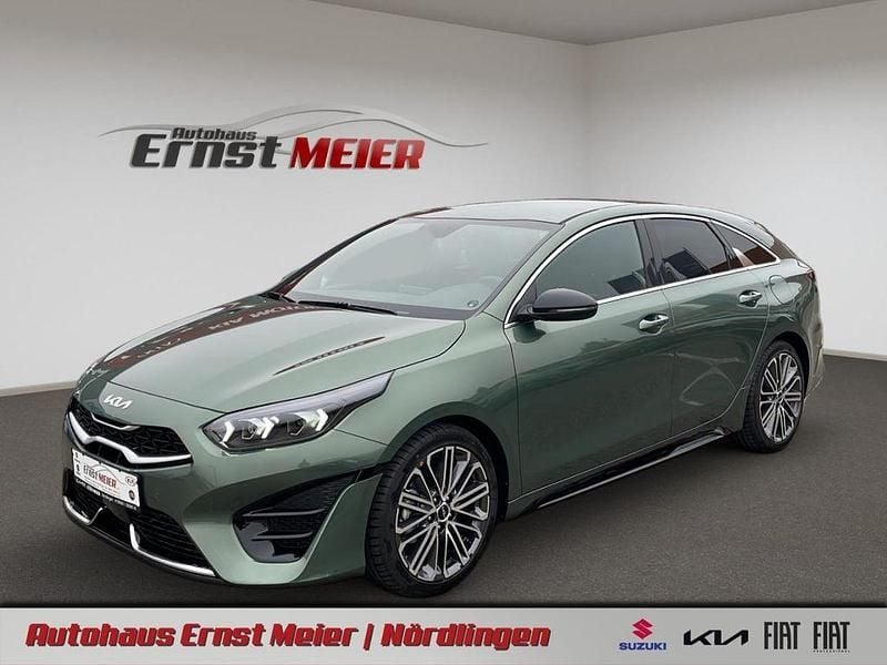 Grün Neu 2025 Kia ProCeed GT-Line Kleinwagen | 29.800 € - Bild 1/4