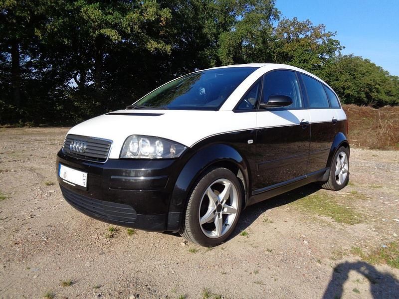 Schwarz Gebraucht 2005 Audi A2 Kleinwagen | 3.650 € (Etwas zu teuer) - Bild 1/4
