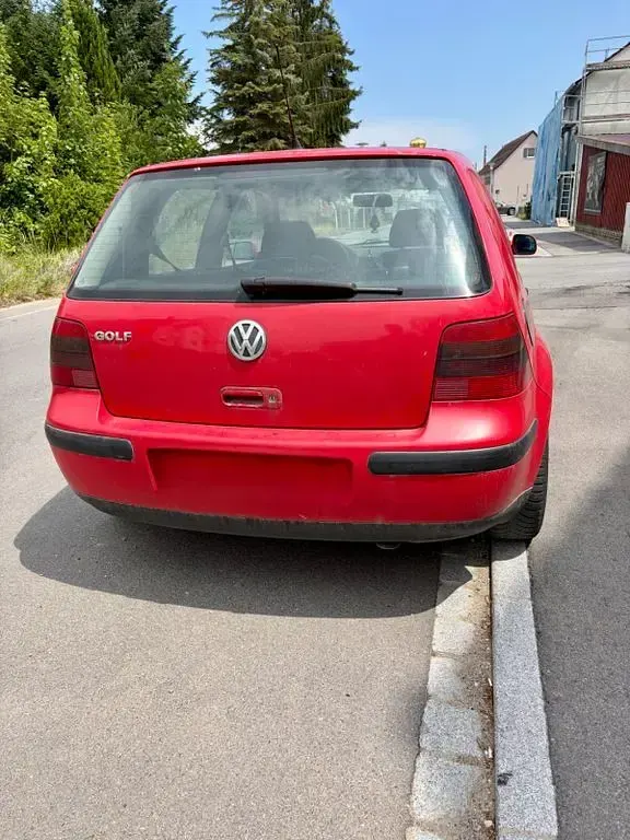 Gebraucht VW Golf III Basis 75 PS (55 kW) 1998 Rot Limousine
