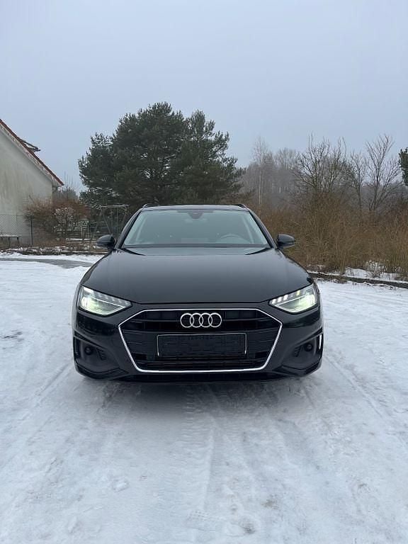 Gebraucht Audi A4 150 PS (110 kW) 2019 Schwarz Kombi