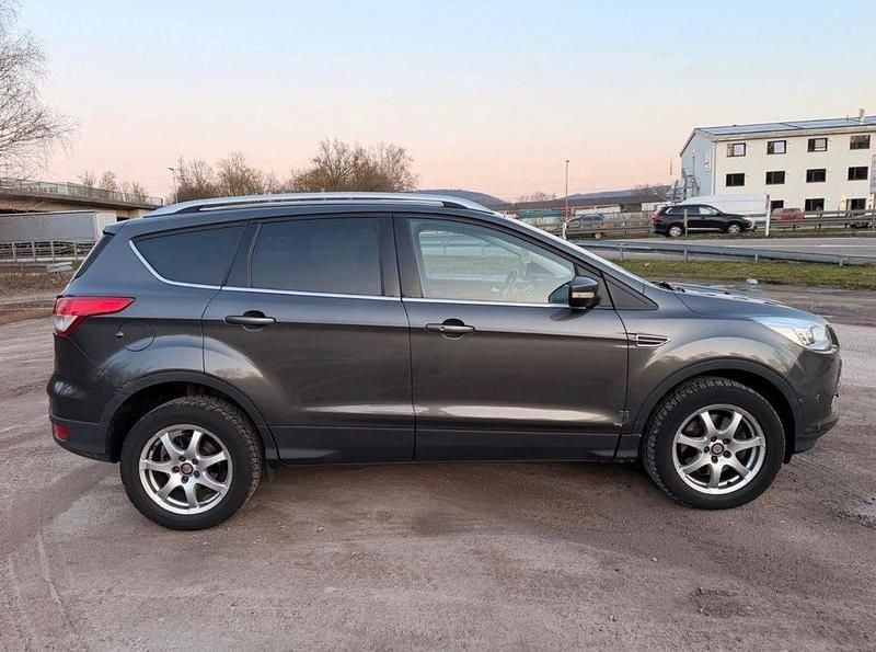 Gebraucht Ford Kuga SYNC Edition 150 PS (110 kW) 2015 Grau SUV
