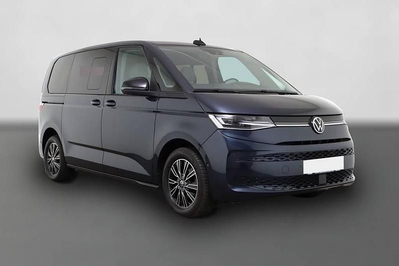 Usado VW Multivan Pro 150 HP (110 kW) 2023 Azul Monovolume