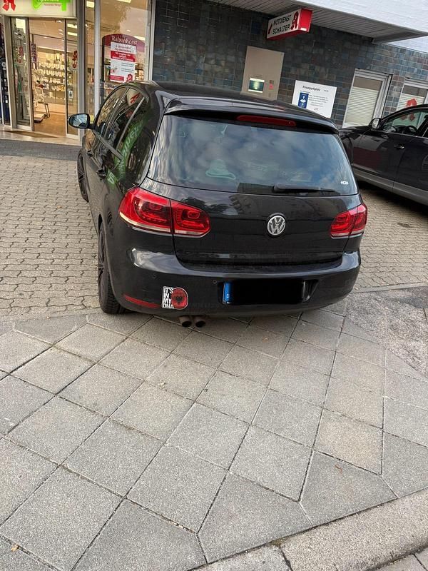 Gebraucht VW Golf VI 160 PS (117 kW) 2010 Schwarz Kleinwagen