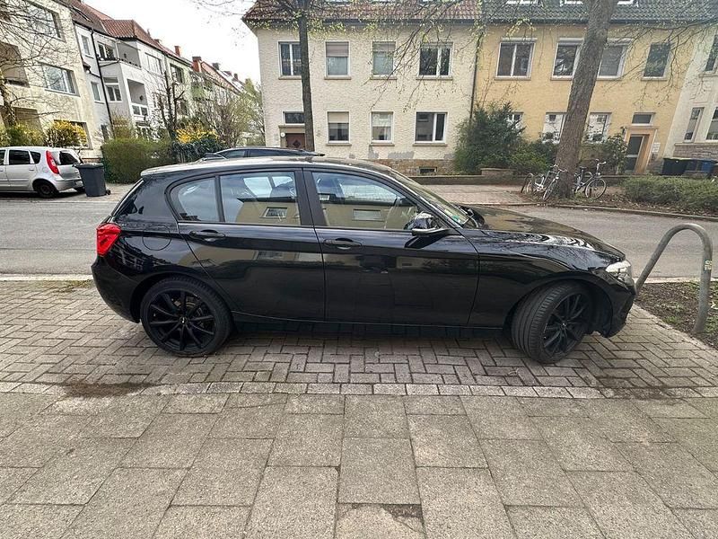 Second-hand BMW 116 109 CP (80 kW) 2015 Negru Hatchback