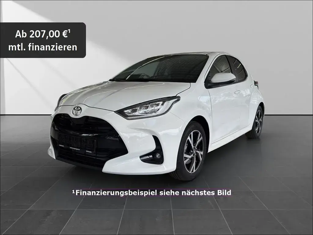 Gebraucht Toyota Yaris Hybrid Comfort 116 PS (85 kW) 2026 Kleinwagen