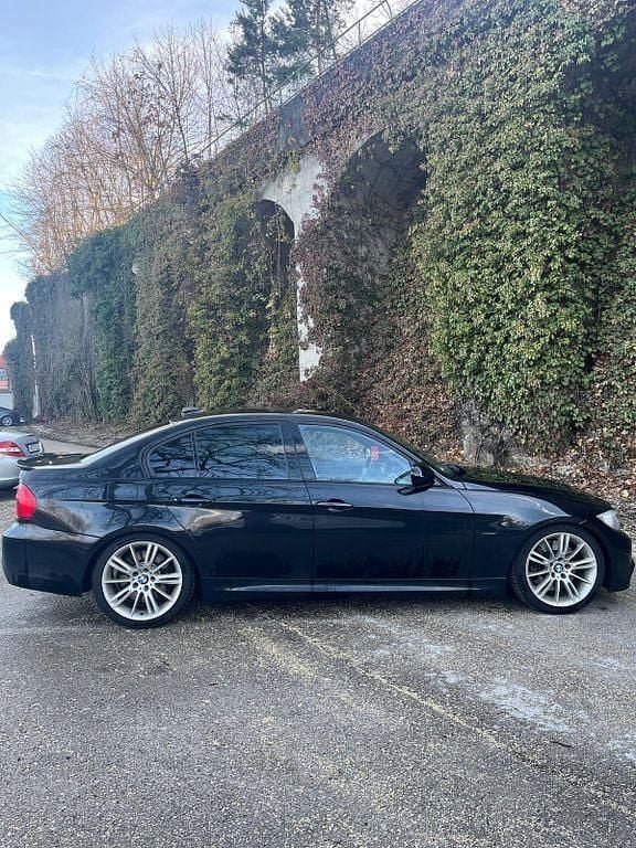 Gebraucht BMW 330 Performance 272 PS (200 kW) 2009 Schwarz Limousine