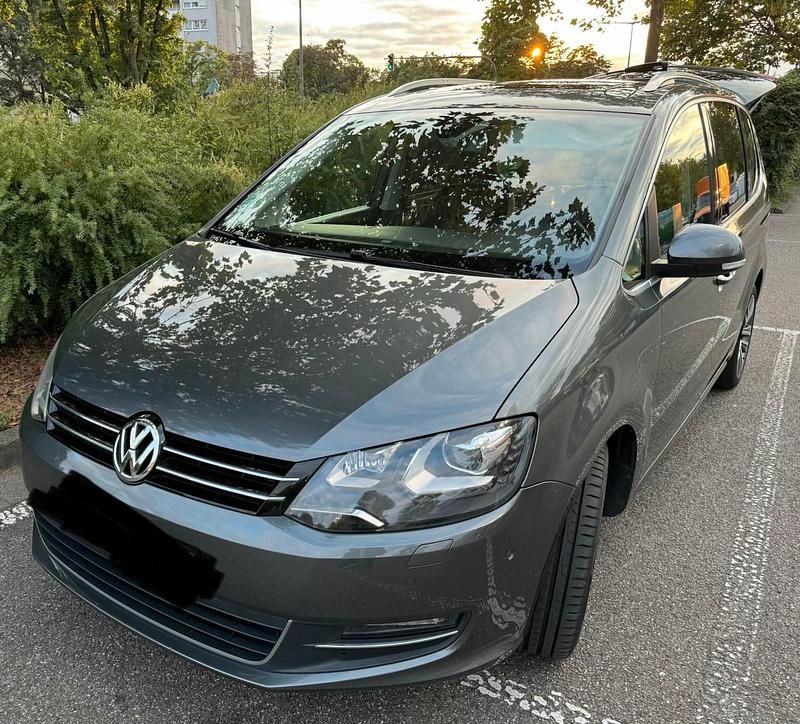 Gebraucht VW Sharan 170 PS (125 kW) 2012 Grau Van / Kleinbus
