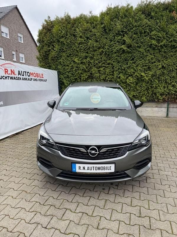 Gebraucht Opel Astra Edition 110 PS (80 kW) 2021 Grau Kombi