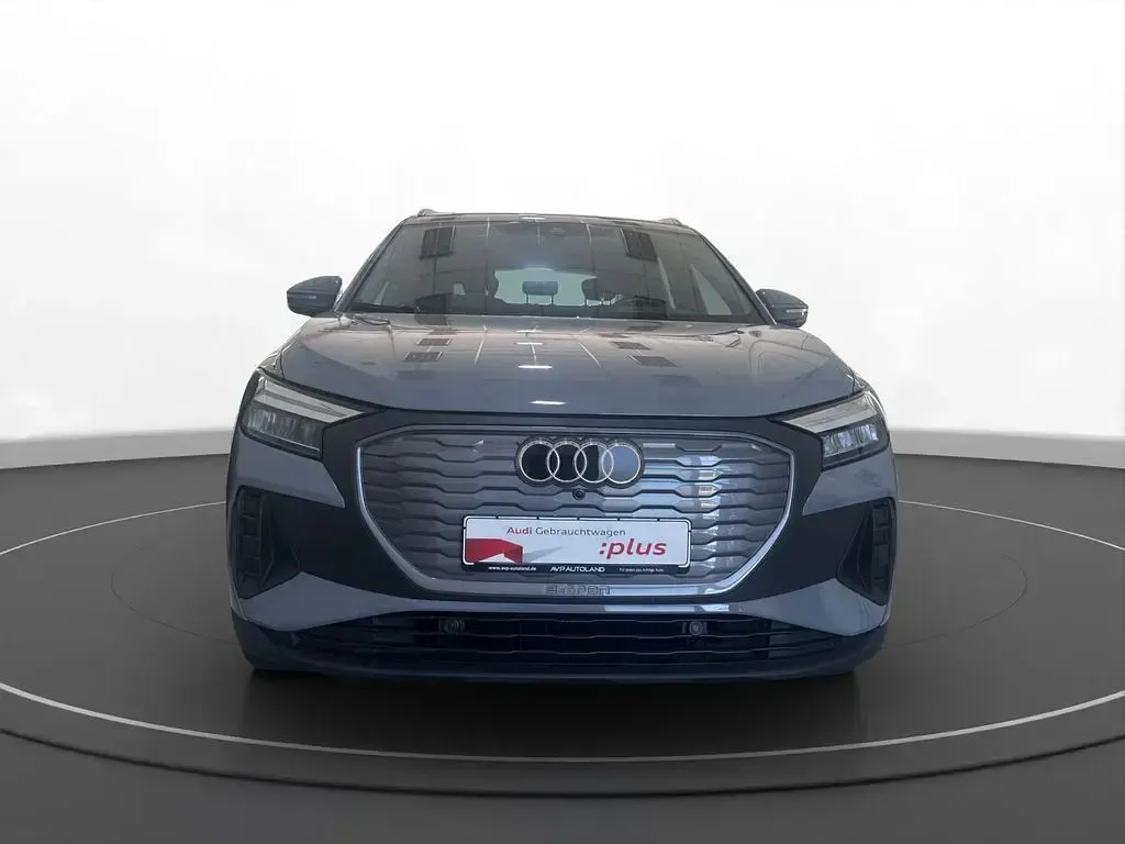 Gebraucht Audi Q4 e-tron Basis 150 kW (204 PS) 2022 Grau SUV
