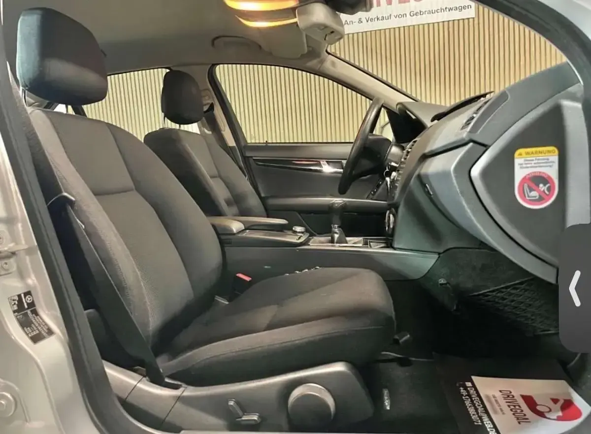 Gebraucht Mercedes 200 136 PS (100 kW) 2009