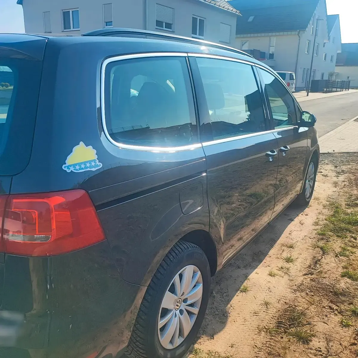 Gebraucht VW Sharan 140 PS (102 kW) 2012 Grau Van / Kleinbus