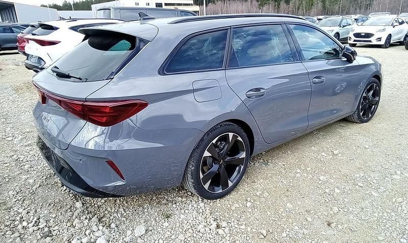 Neu Cupra Leon 150 PS (110 kW) 2026 Graphene grau/grau Kombi