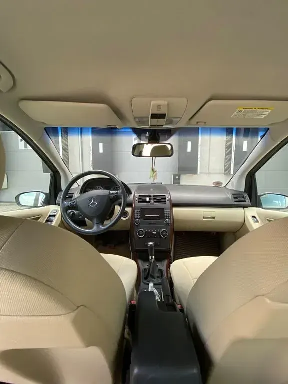 Gebraucht Mercedes A150 Elegance 95 PS (69 kW) 2007 Grau Limousine