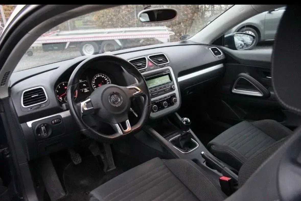 Usata VW Scirocco 160 CV (117 kW) 2013 Blu Coupé