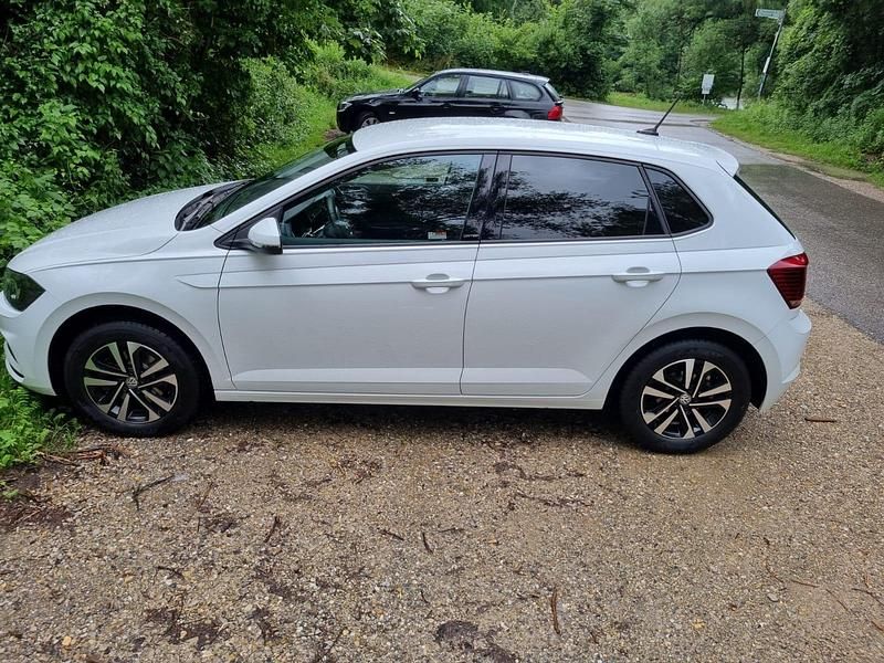 Weiß Gebraucht 2020 VW Polo United Limousine | 12.500 € (Superpreis) - Bild 1/4