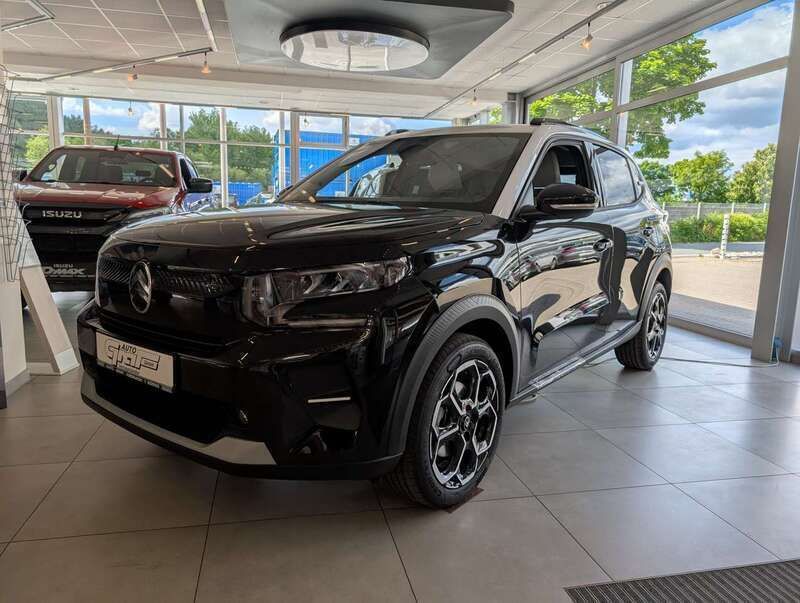 Perla nera schwarz Neu 2025 Citroën C3 Kleinwagen | 20.999 € (Etwas zu teuer) - Bild 1/4