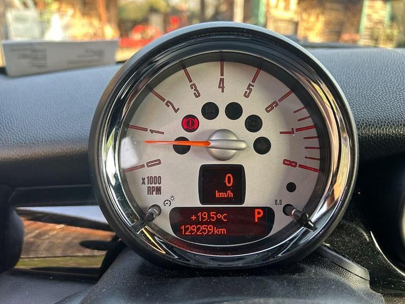 Gebraucht Mini Cooper 122 PS (89 kW) 2013 Schwarz Kleinwagen