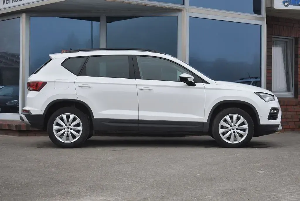 Gebraucht Seat Ateca Style 150 PS (110 kW) 2021 Bila weiß SUV