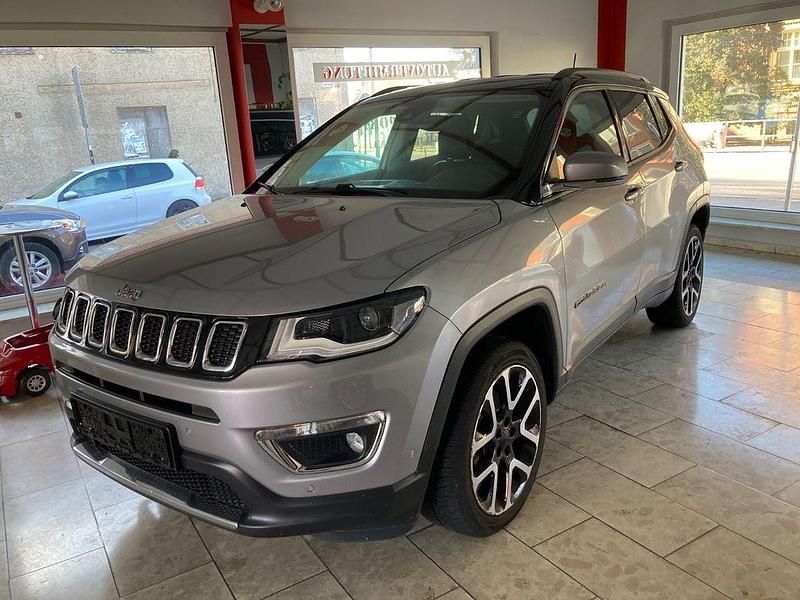 Gebraucht Jeep Compass Limited 170 PS (125 kW) 2018 Silber SUV
