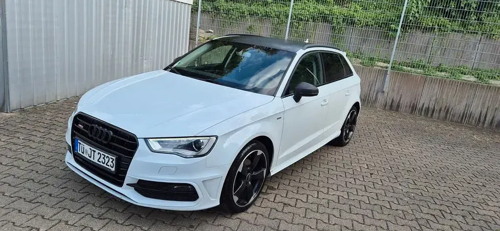 Gebraucht Audi A3 S-Line 110 PS (80 kW) 2015 Weiß Limousine