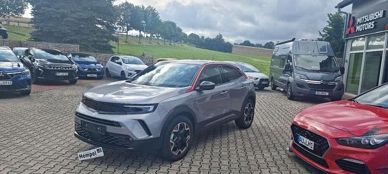 Grau Gebraucht 2023 Opel Mokka GS Line SUV | 19.890 € (Guter Preis) - Bild 1/4