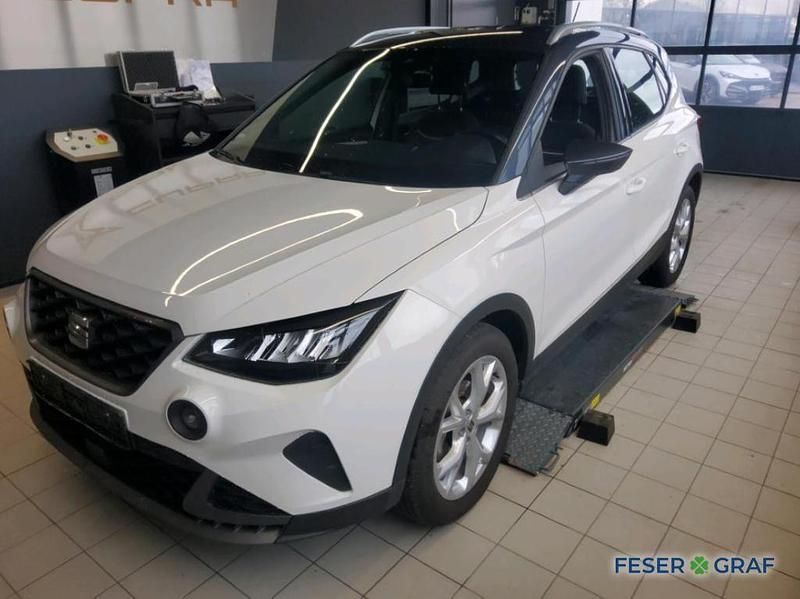 Second-hand Seat Arona FR 110 CP (80 kW) 2022 Alb SUV