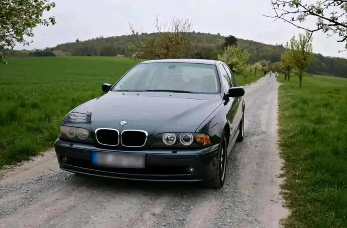 Gebraucht BMW 525 192 PS (141 kW) 2001 Limousine