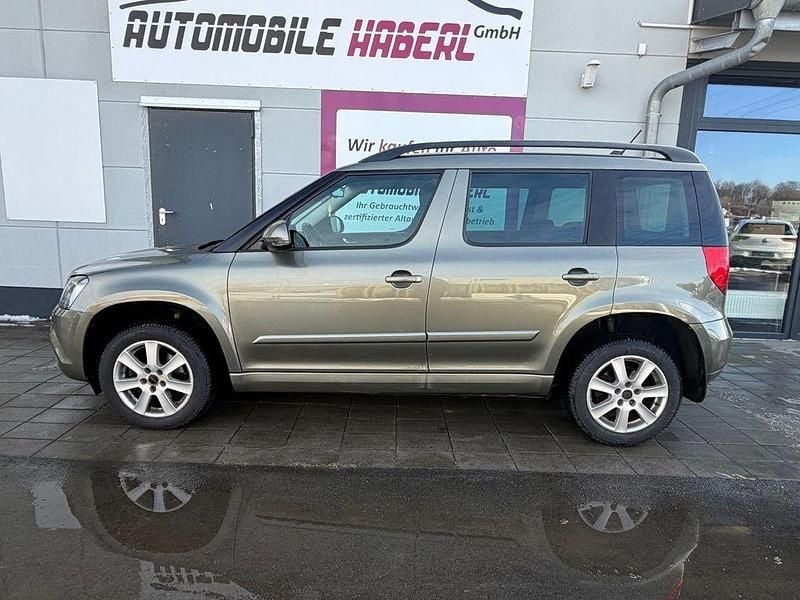 Gebraucht Skoda Yeti 140 PS (102 kW) 2015 Grün SUV