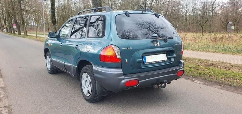 Gebraucht Hyundai Santa Fe 113 PS (83 kW) 2002 Grün SUV