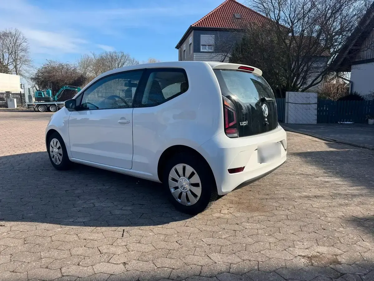 Gebraucht VW up! 60 PS (44 kW) 2018 Weiß Kleinwagen