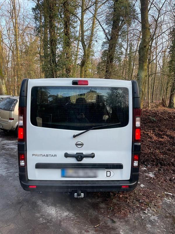 Gebraucht Nissan Primastar 170 PS (125 kW) 2024 Weiß Van / Kleinbus