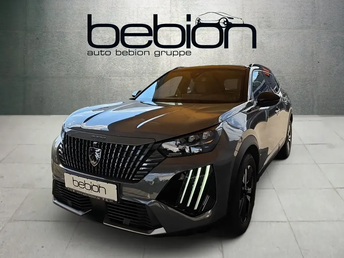 Gebraucht Peugeot 2008 GT 131 PS (96 kW) 2024 SUV
