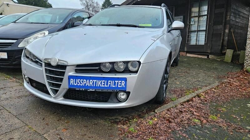 Silber Gebraucht 2006 Alfa Romeo 159 Kombi | 4.790 € (Teuer) - Bild 1/4