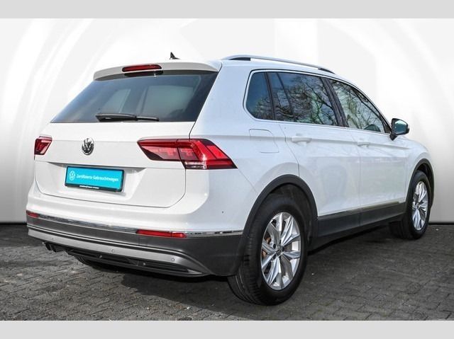 Gebraucht VW Tiguan Highline 150 PS (110 kW) 2020 Weiß SUV