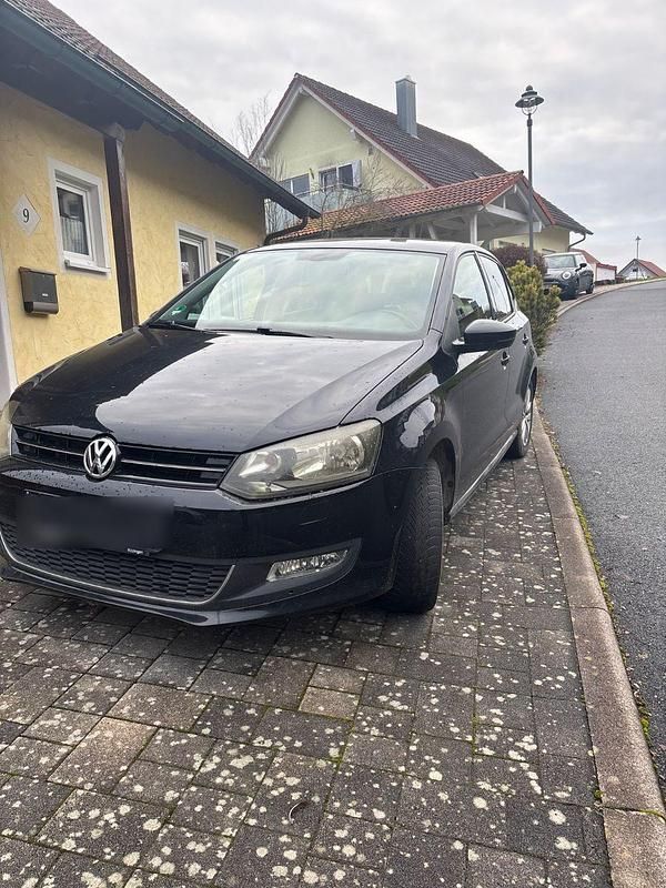 Schwarz Gebraucht 2011 VW Polo Trendline Kleinwagen | 4.500 € (Fairer Preis) - Bild 1/4