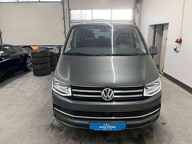 Second-hand VW Multivan Highline 204 CP (150 kW) 2018 Gri Monovolum