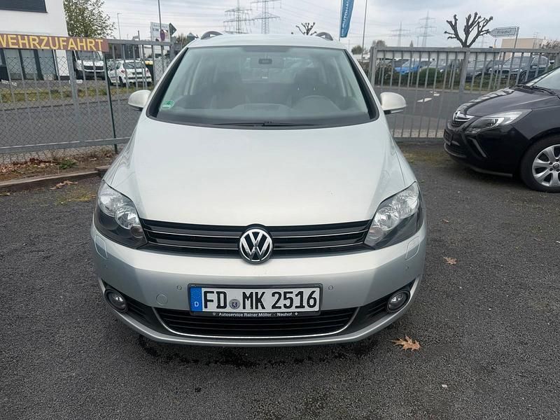 Gebraucht VW Golf VII 105 PS (77 kW) 2013 Silber Limousine