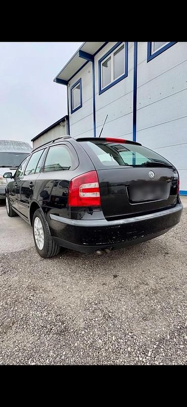 Gebraucht Skoda Octavia 101 PS (74 kW) 2005 Schwarz Kombi