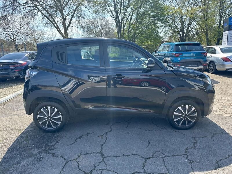 Gebraucht Mahindra KUV100 87 PS (63 kW) 2019 Schwarz SUV