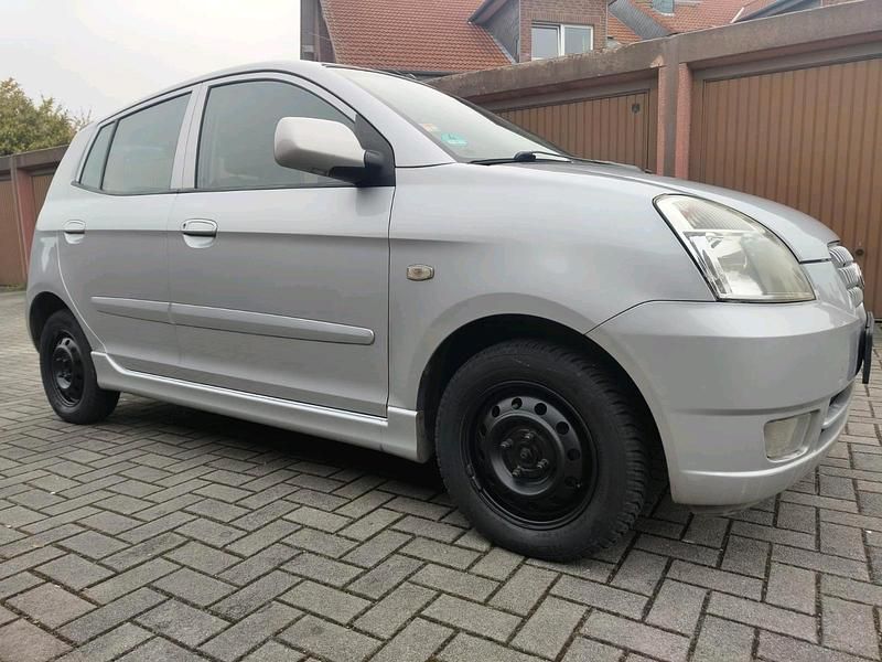 Gebraucht Kia Picanto 65 PS (47 kW) 2005 Silber Kleinwagen