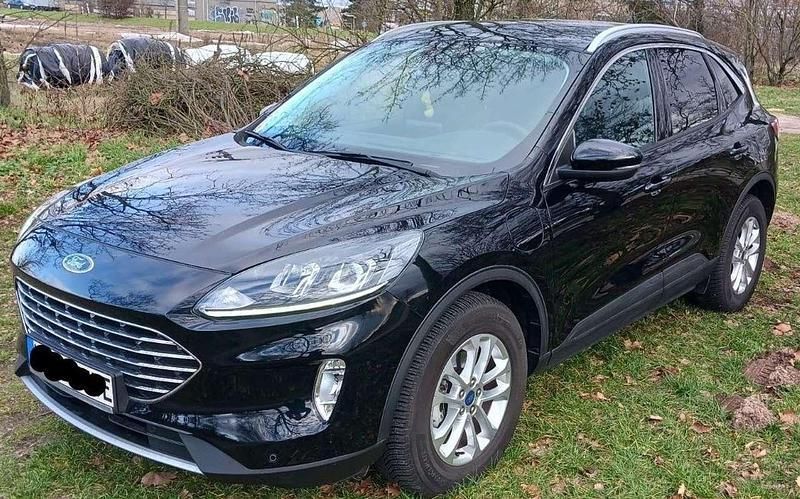Schwarz Gebraucht 2022 Ford Kuga Titanium SUV | 27.900 € (Guter Preis) - Bild 1/4