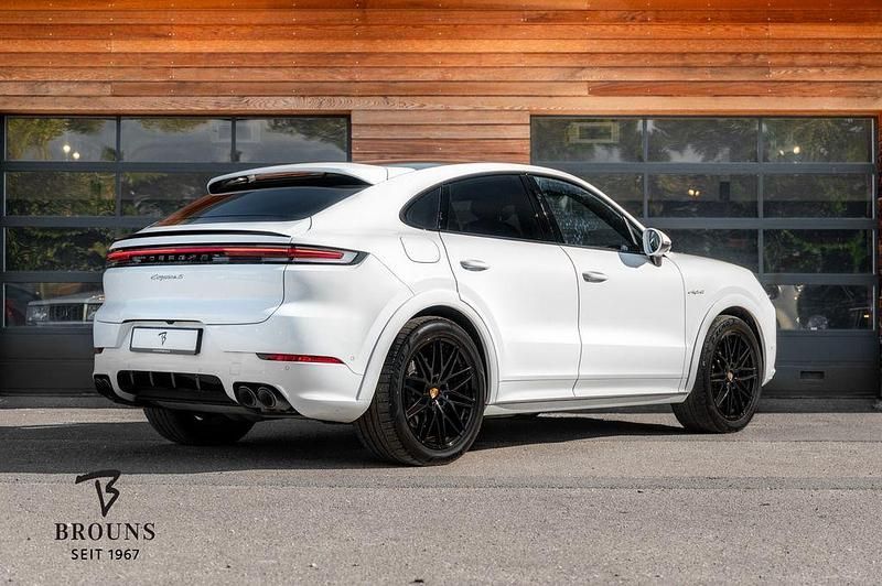 Gebraucht Porsche Cayenne S 519 PS (381 kW) 2024 Weiß SUV