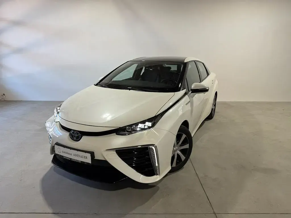 Gebraucht Toyota Mirai 154 PS (113 kW) 2020 Weiß Limousine