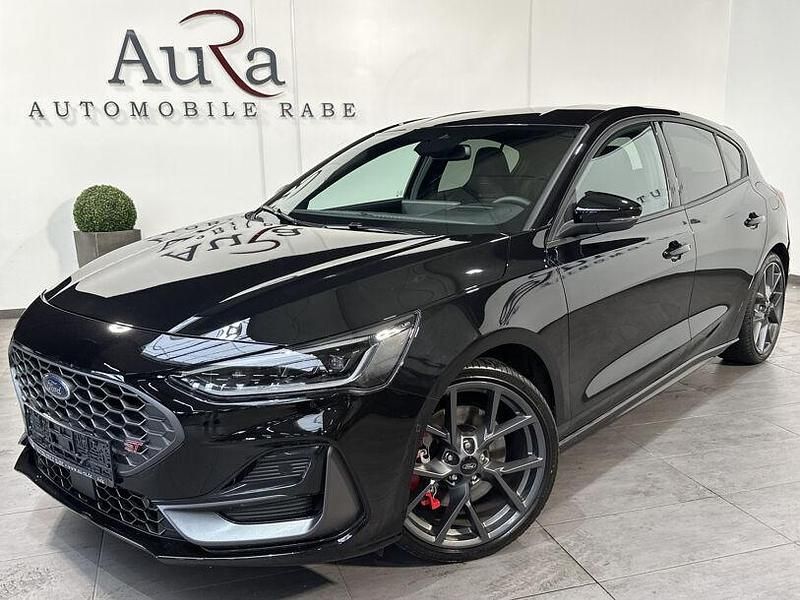 Gebraucht Ford Focus ST 280 PS (205 kW) 2023 Obsidianschwarz Limousine