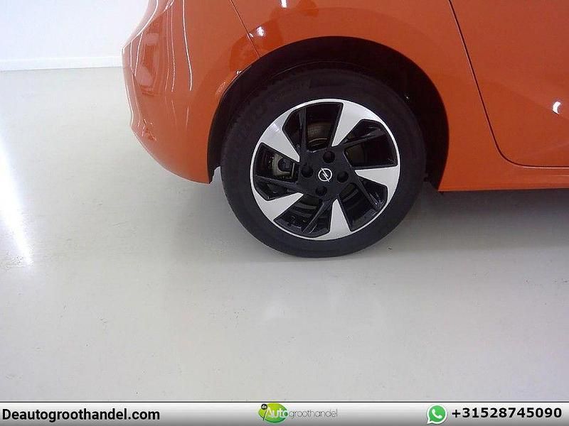 Gebraucht Opel Corsa-e Elegance 100 kW (136 PS) 2022 Orange Kleinwagen