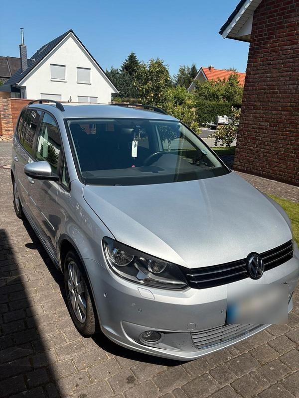 Gebraucht VW Touran 140 PS (102 kW) 2011 Silber Van / Kleinbus