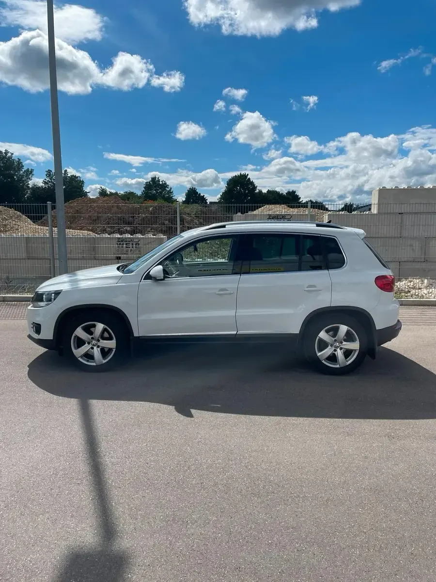 Gebraucht VW Tiguan Sport 140 PS (102 kW) 2015 Weiß SUV