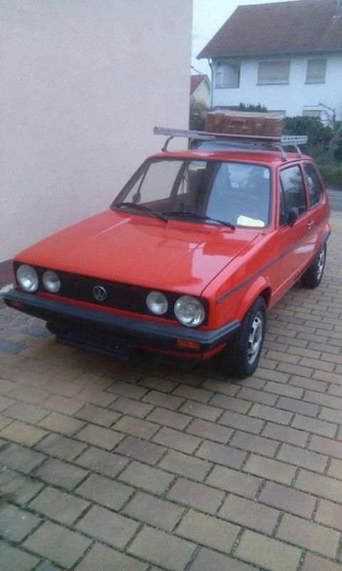 Rot Gebraucht 1983 VW Golf I Coupé | 4.920 € - Bild 1/4