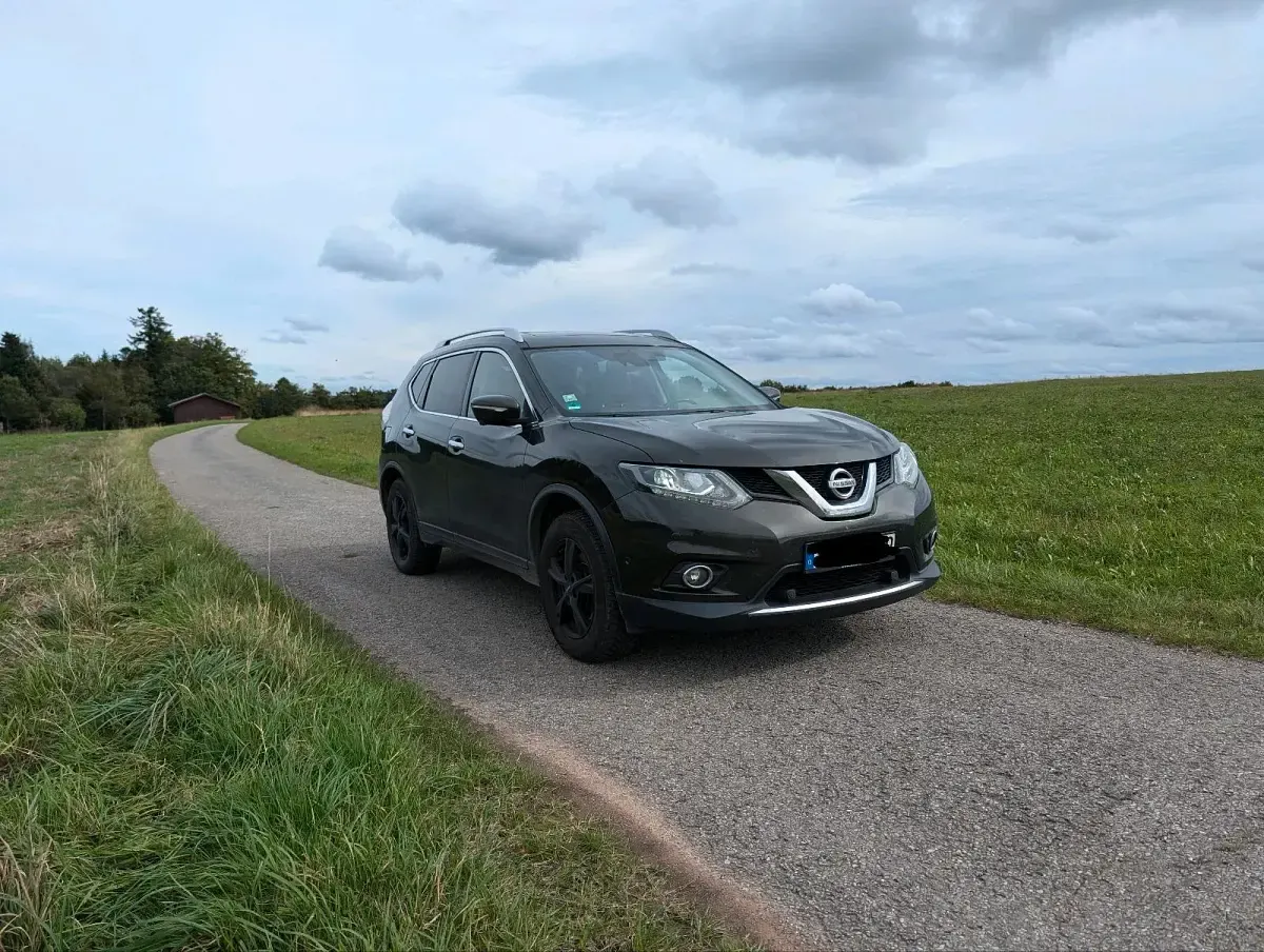 Gebraucht Nissan X-Trail 177 PS (130 kW) 2017 Schwarz SUV