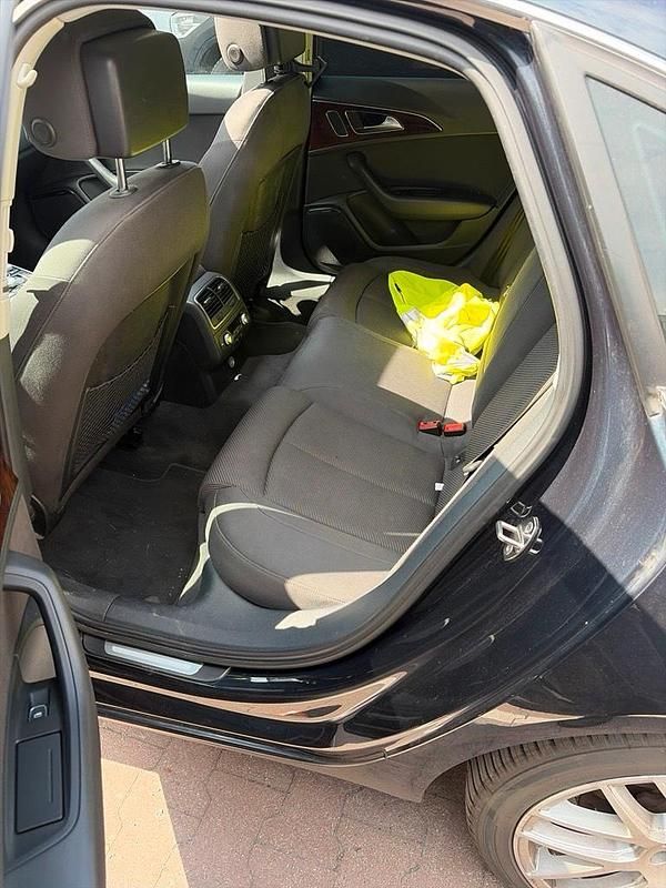 Gebraucht Audi A6 206 PS (151 kW) 2012 Blau Limousine